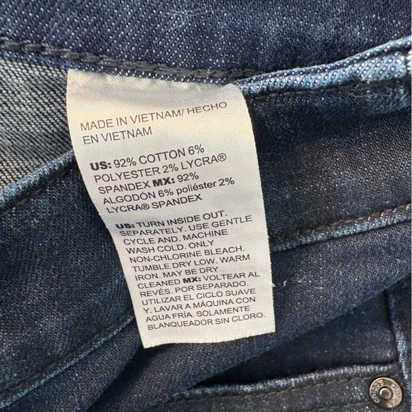 NWOT Chico's So Slimming Girlfriend Indigo Straight Leg Jeans Sz 12 - Picture 6 of 6